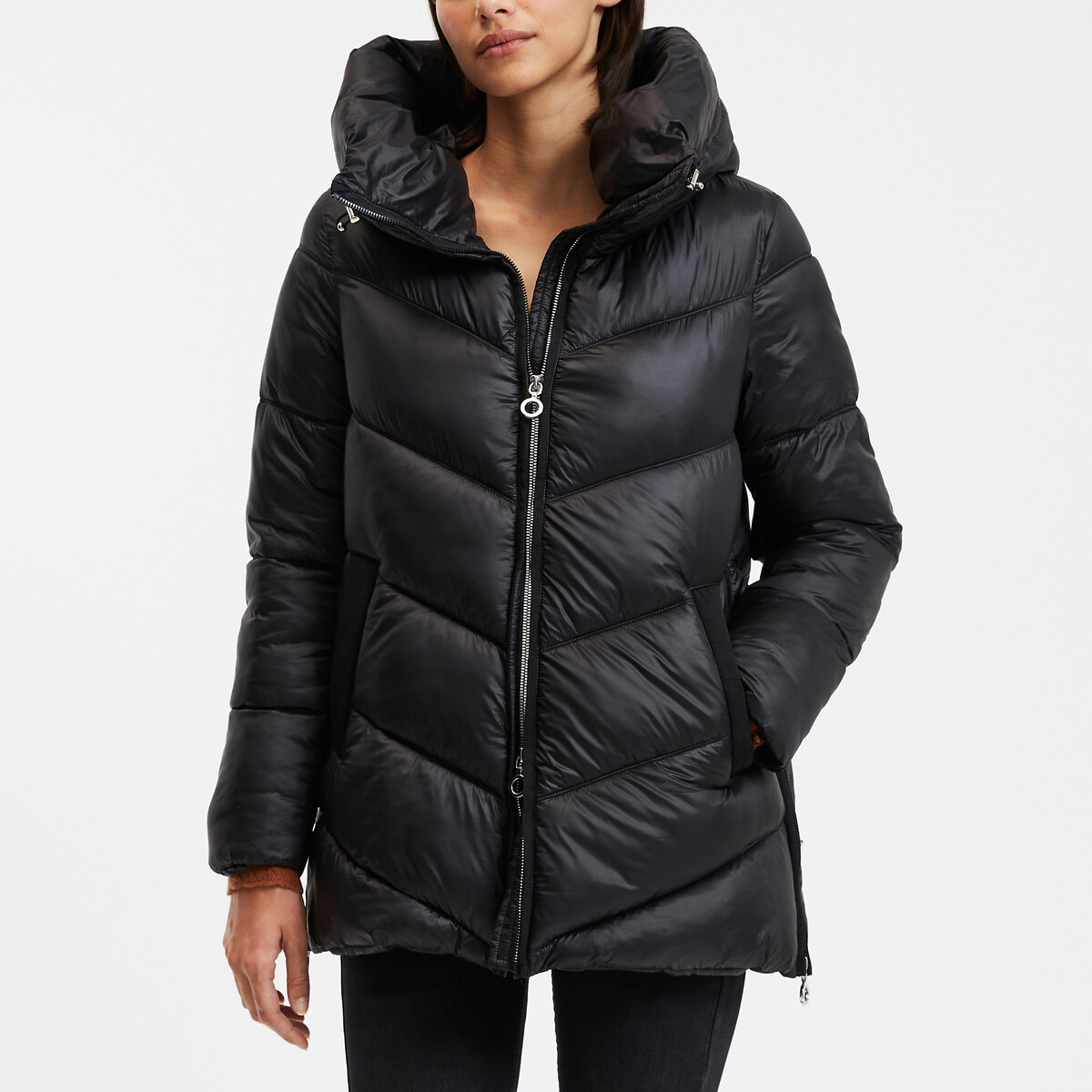 Mid-Length Padded Jacket with Hooded