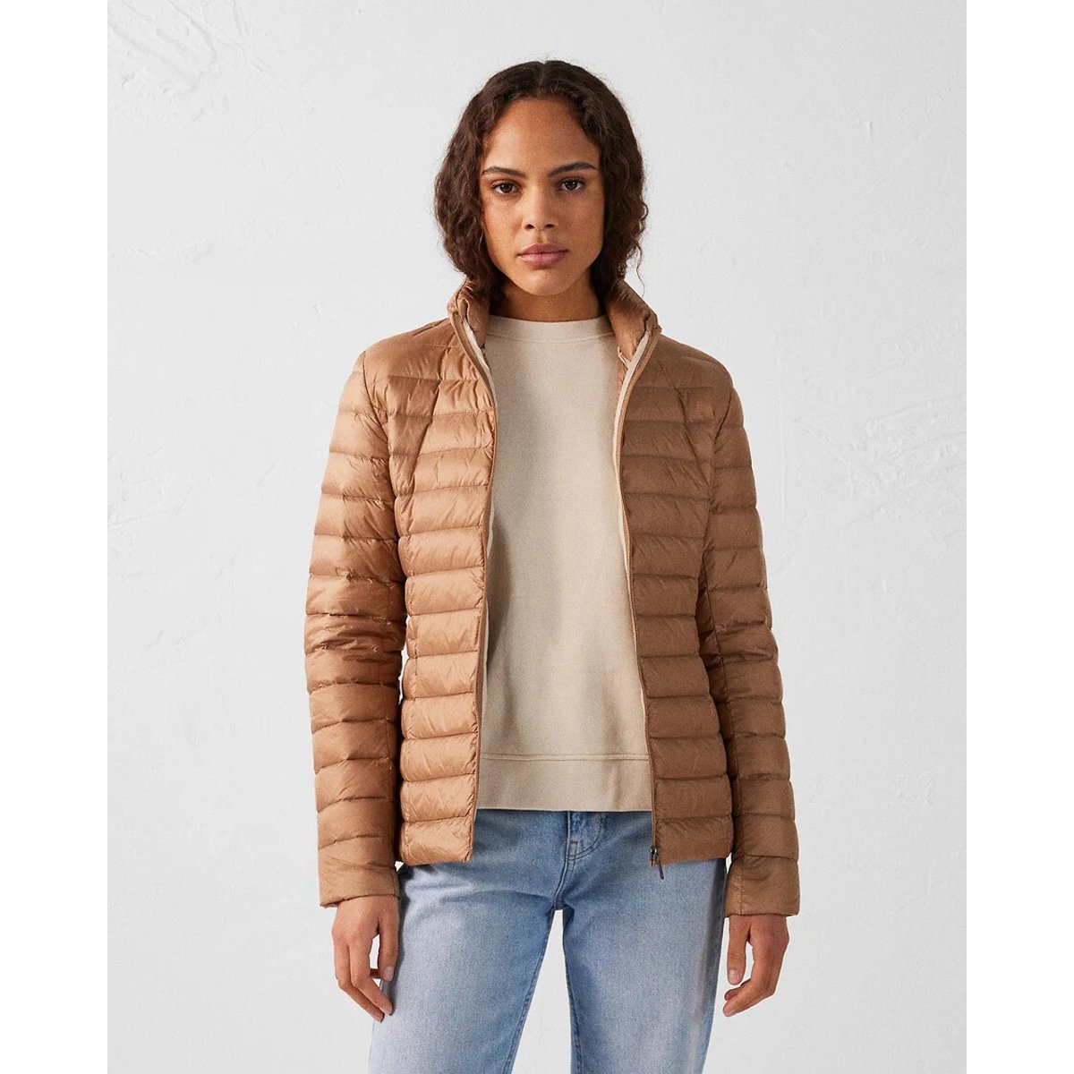 Cha Lightweight Padded Jacket with High Neck and Zip Fastening