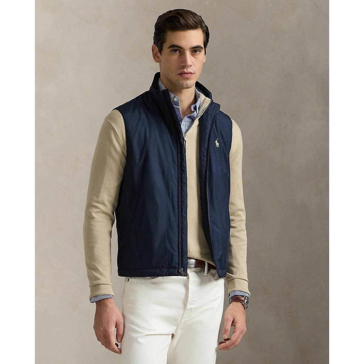 Lightweight Sleeveless Jacket
