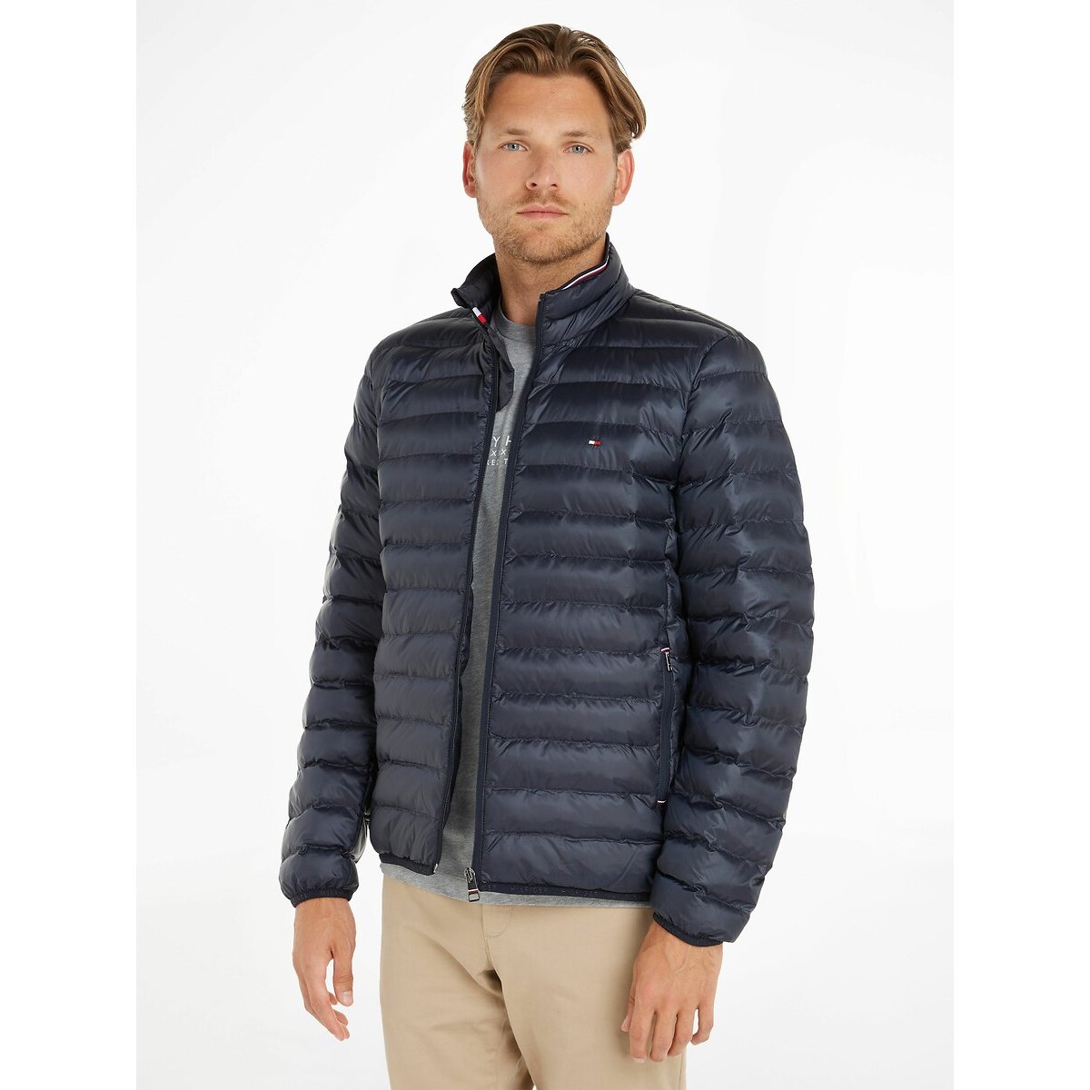 Lightweight Packable Padded Jacket with High Neck