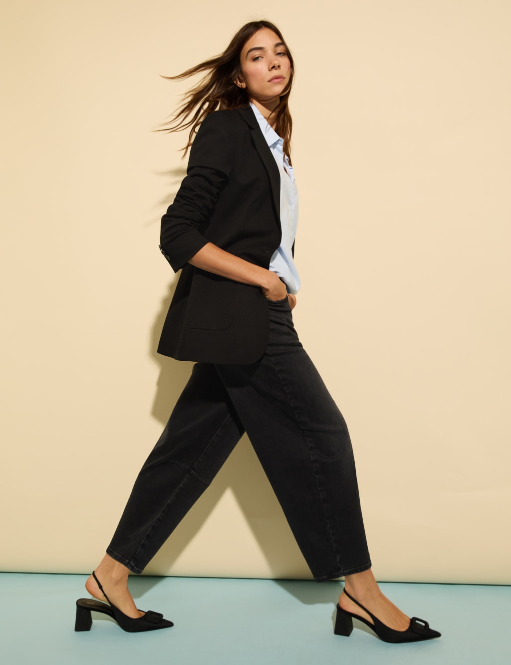 Baukjen Female Single Breasted Longline Blazer - 16 - Black, Black