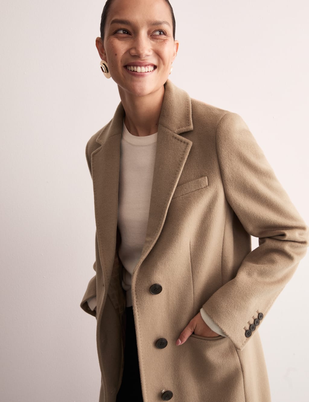 Jaeger Female Pure Wool Single Breasted Boyfriend Coat - 18 - Camel, Camel,Black