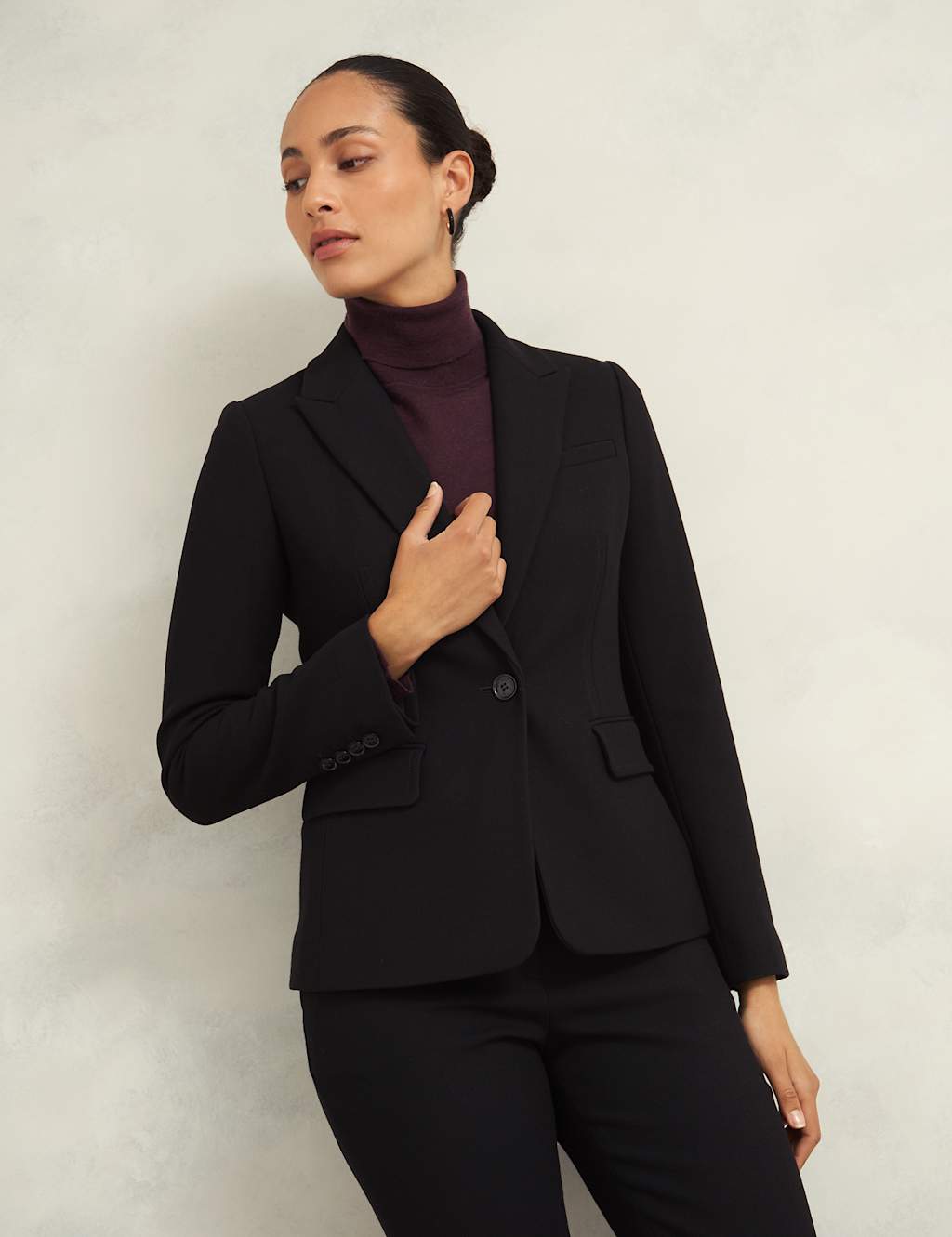 Hobbs Female Single Breasted Blazer - 14 - Black, Black