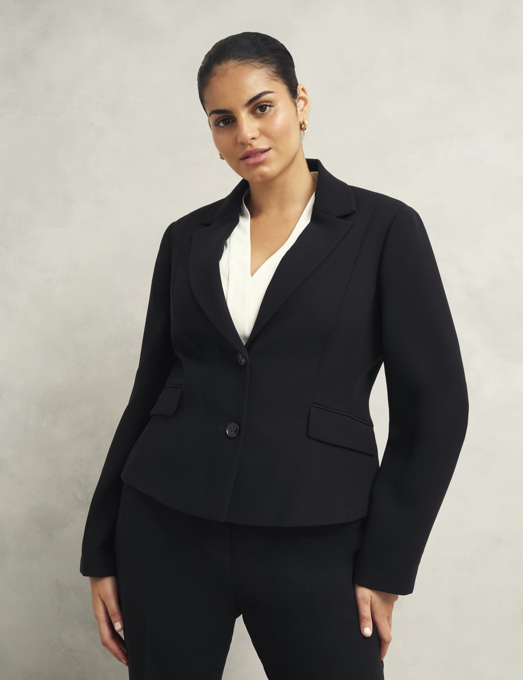 Hobbs Female Single Breasted Blazer - 12REG - Black, Black