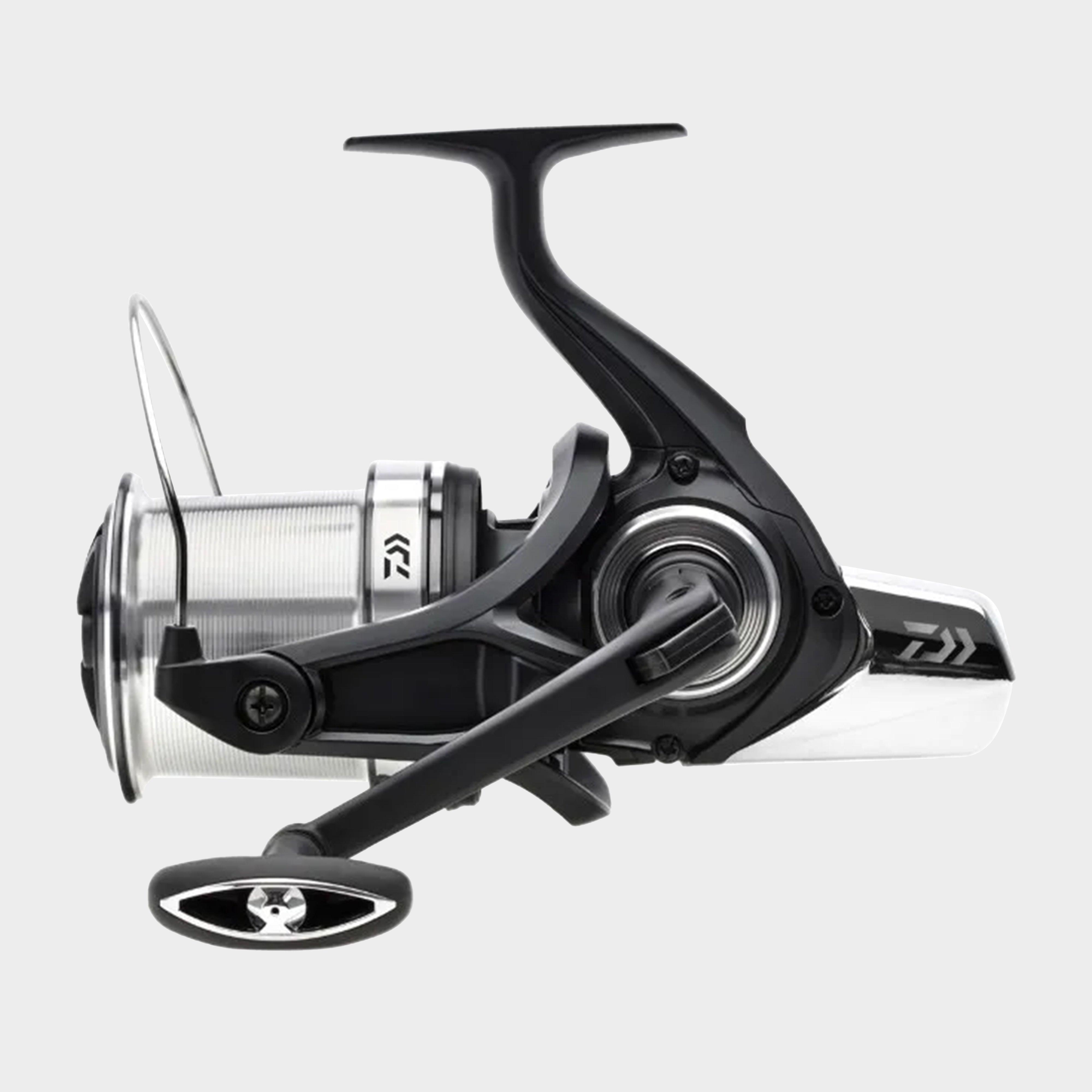 Daiwa 23 Super Spod Rod 25 SCW Reel, Black