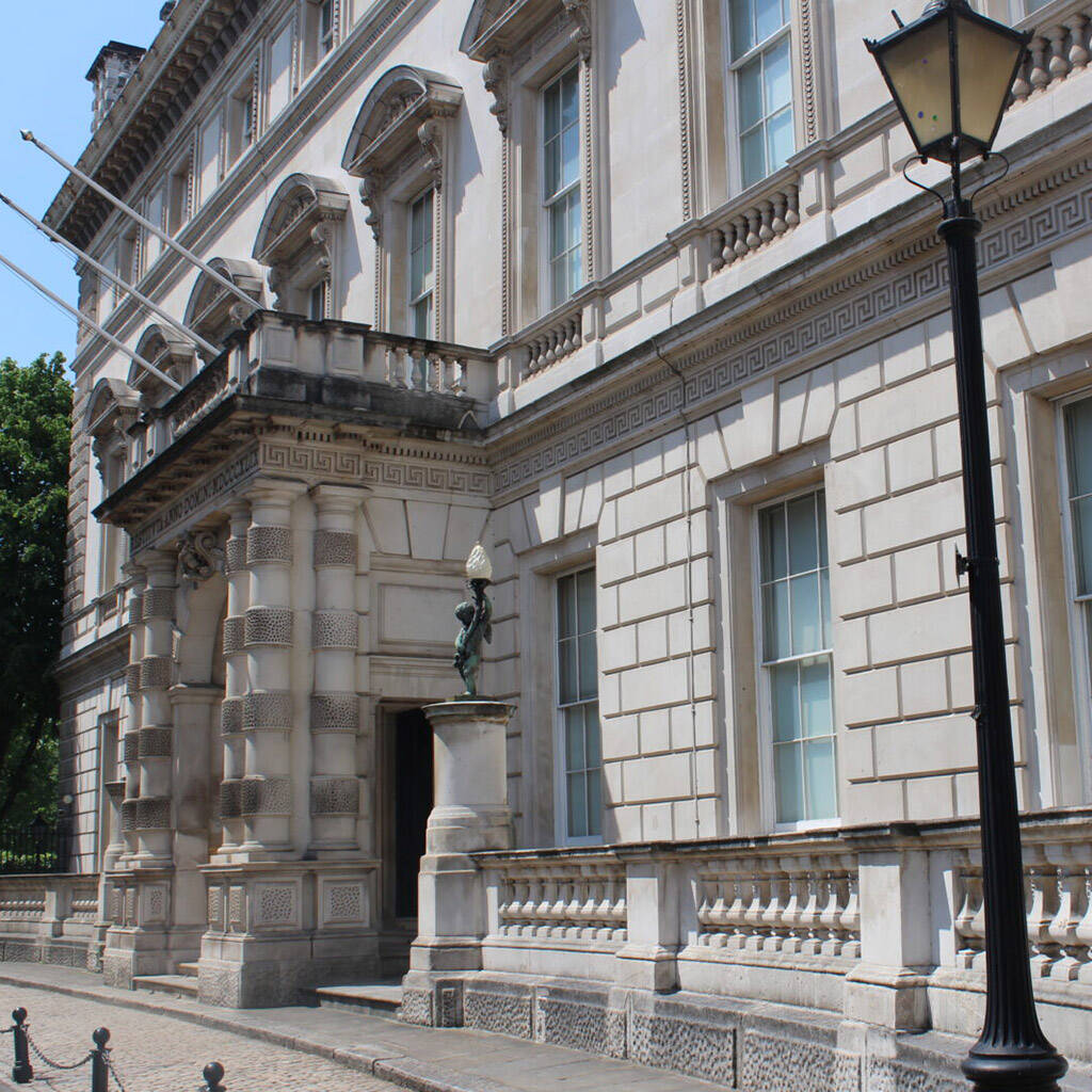 Downton Abbey Walking Tour For Two In London